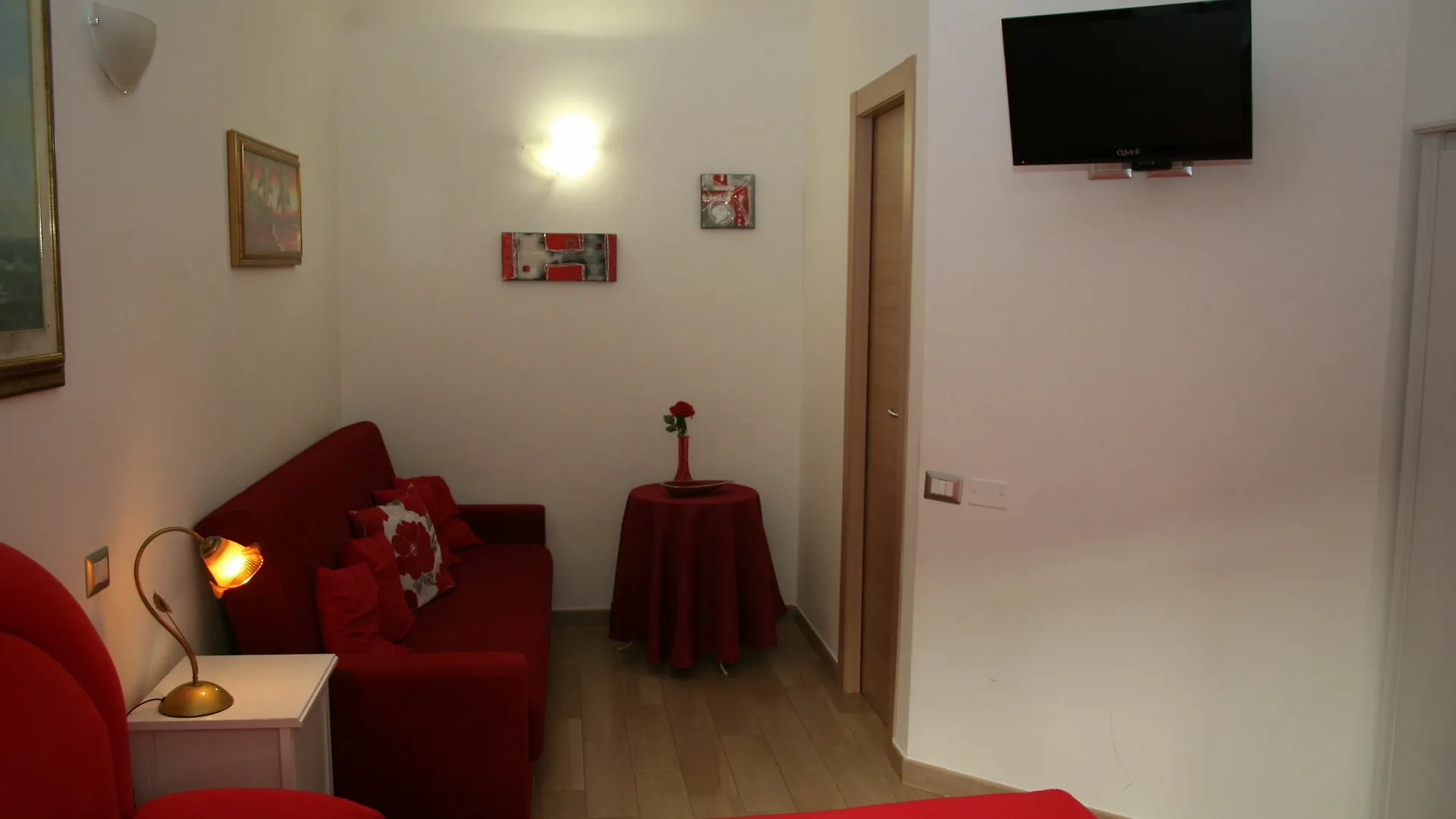 Dream City Rome Hotel Guest house